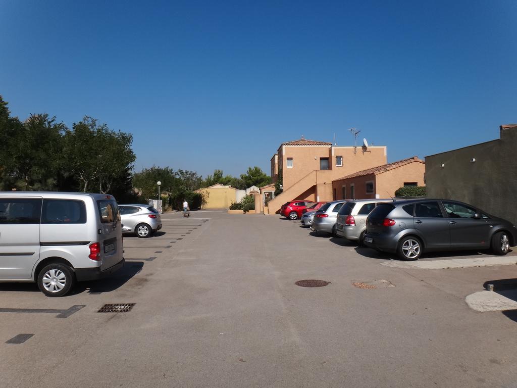 Residence L'Oustal Des Mers Gruissan Bagian luar foto