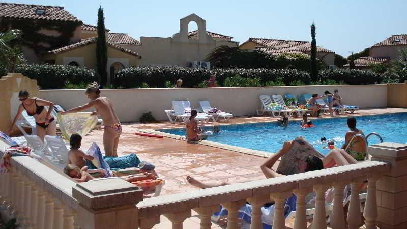 Residence L'Oustal Des Mers Gruissan Bagian luar foto
